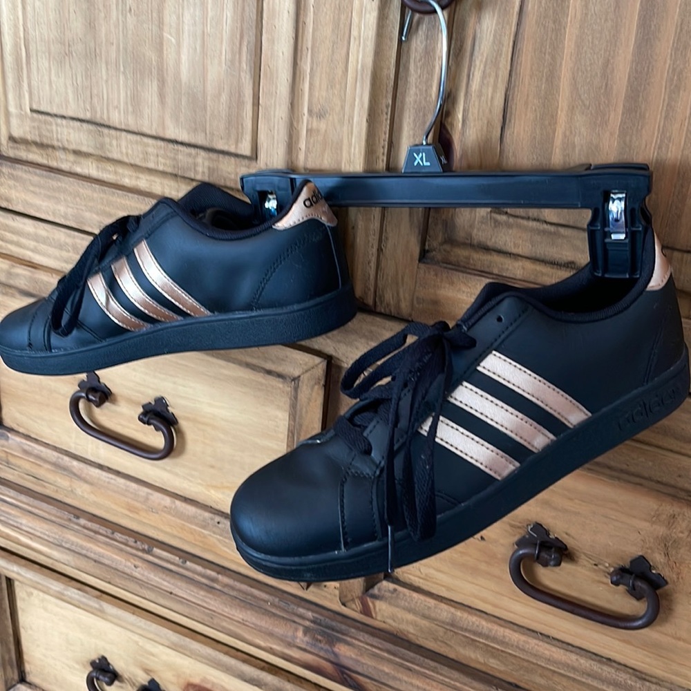 Adidas shoes size 6.5